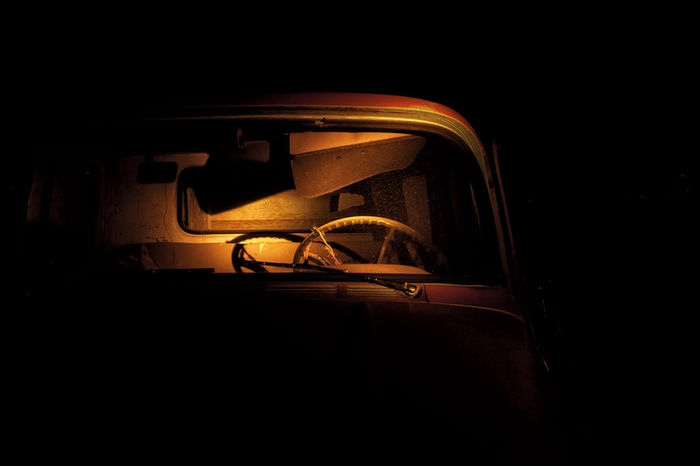 Maureen Bond - Something Remains