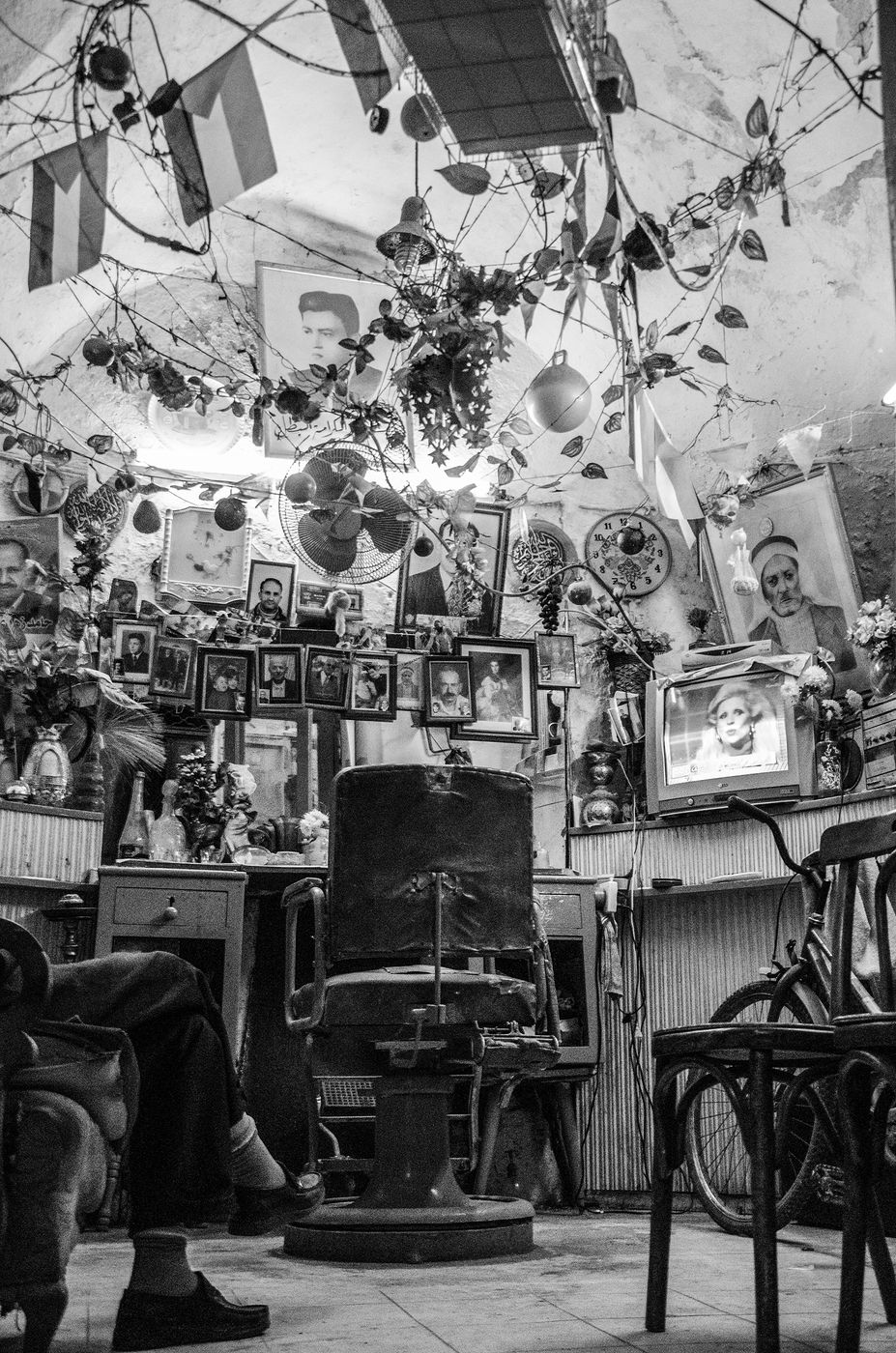 Barbershop by Seb Szczepanowski