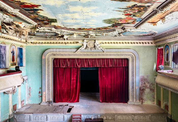 Ralf Steinberger (Germany) - Abandoned House of Culture