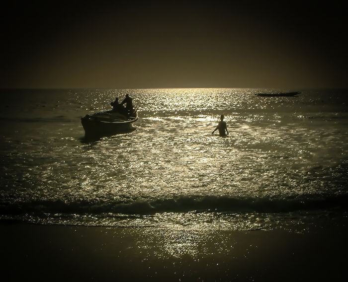 Richard Murrin - SILHOUETTES - GAMBIA