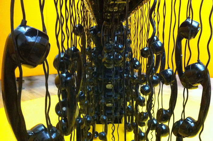 António Domingos - Hanging Phones