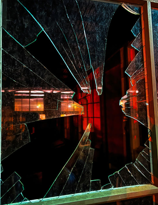 David Cohen - Breaking In Or Out