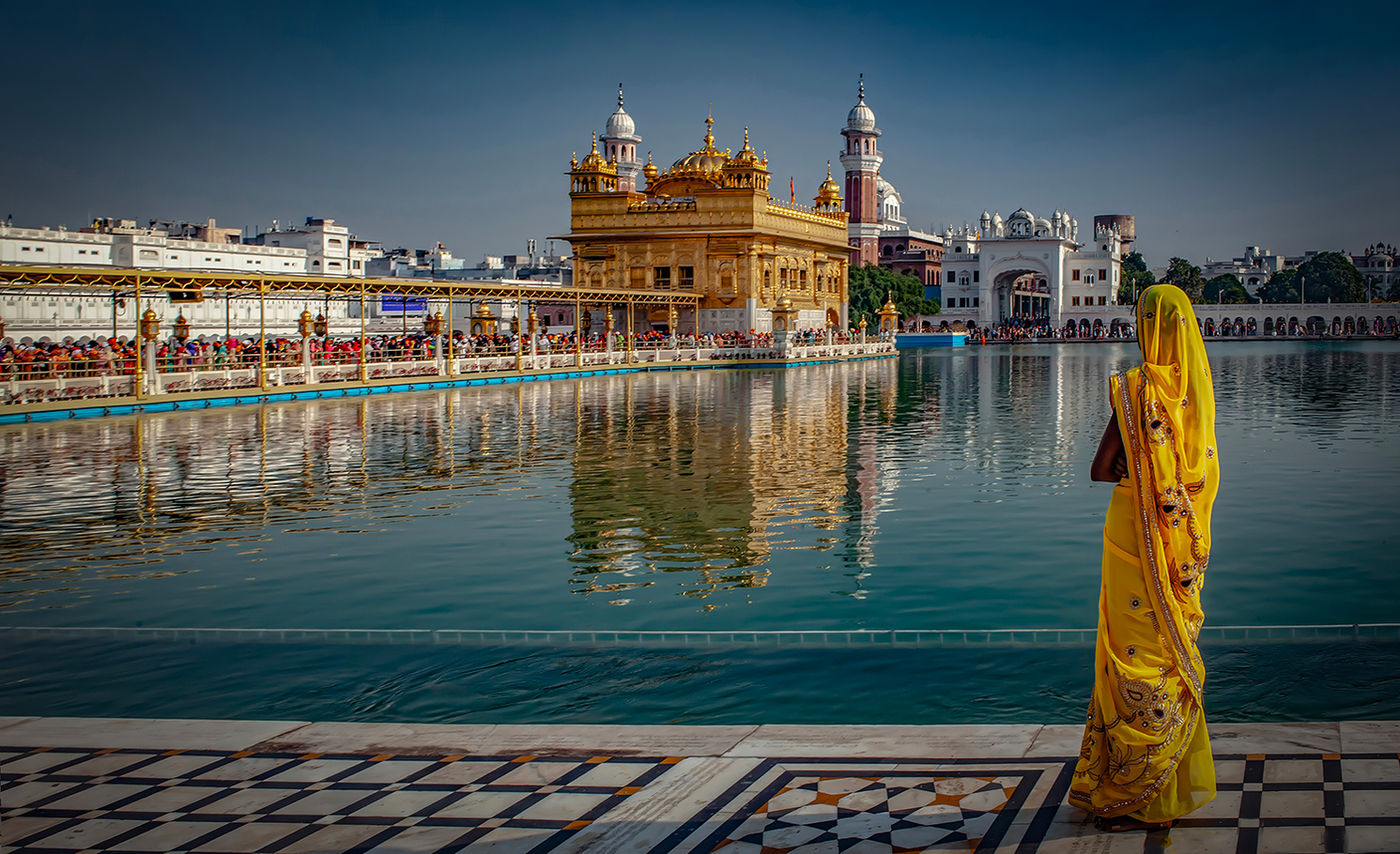 The Golden Temple, Amritsar, India by Richard Murrin